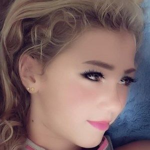 Meet your Posher, Wendy